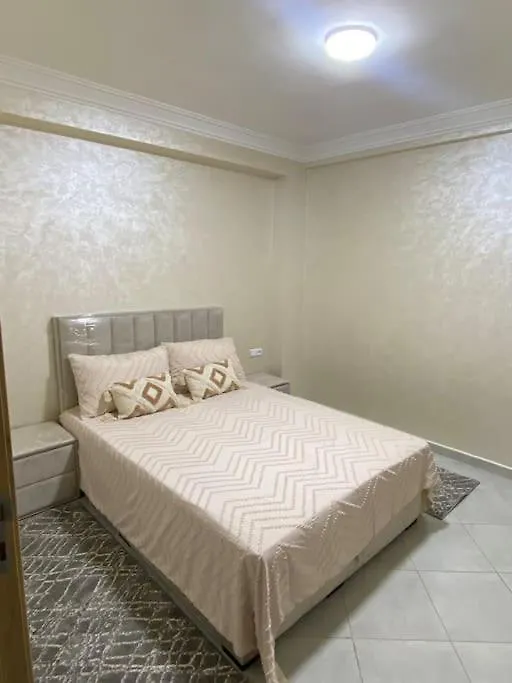 Apartment Lux And Cozy Close To Beach Agádír